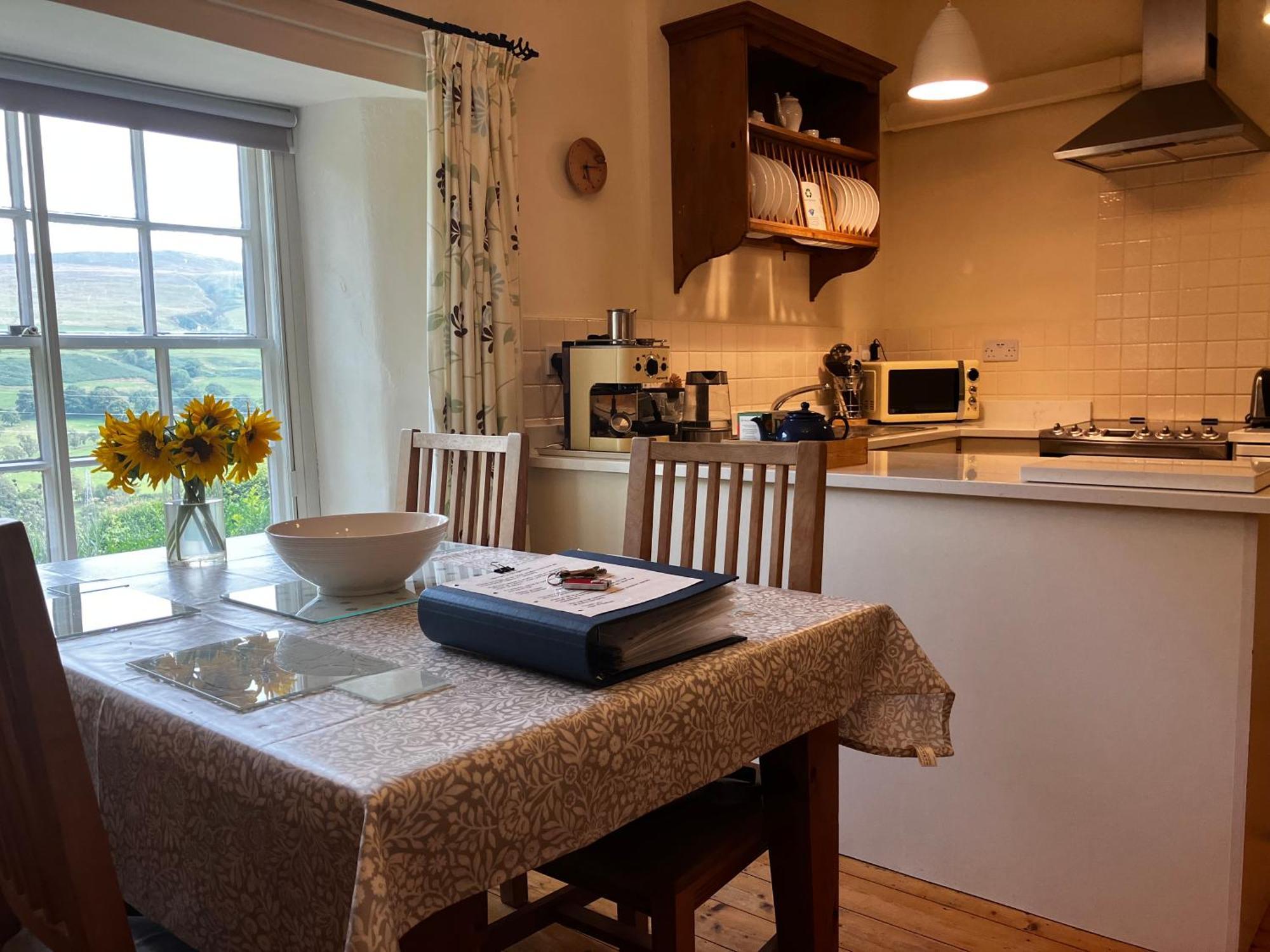 Plas Yn Yale With Mountain Views From All Windows Wrexham Zewnętrze zdjęcie